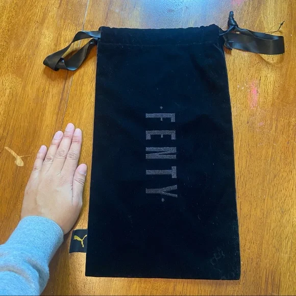 Fenty dust bag - Picture 3 of 3